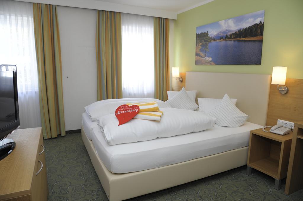 Familienhotel Hinteregger Katschberghöhe Esterno foto